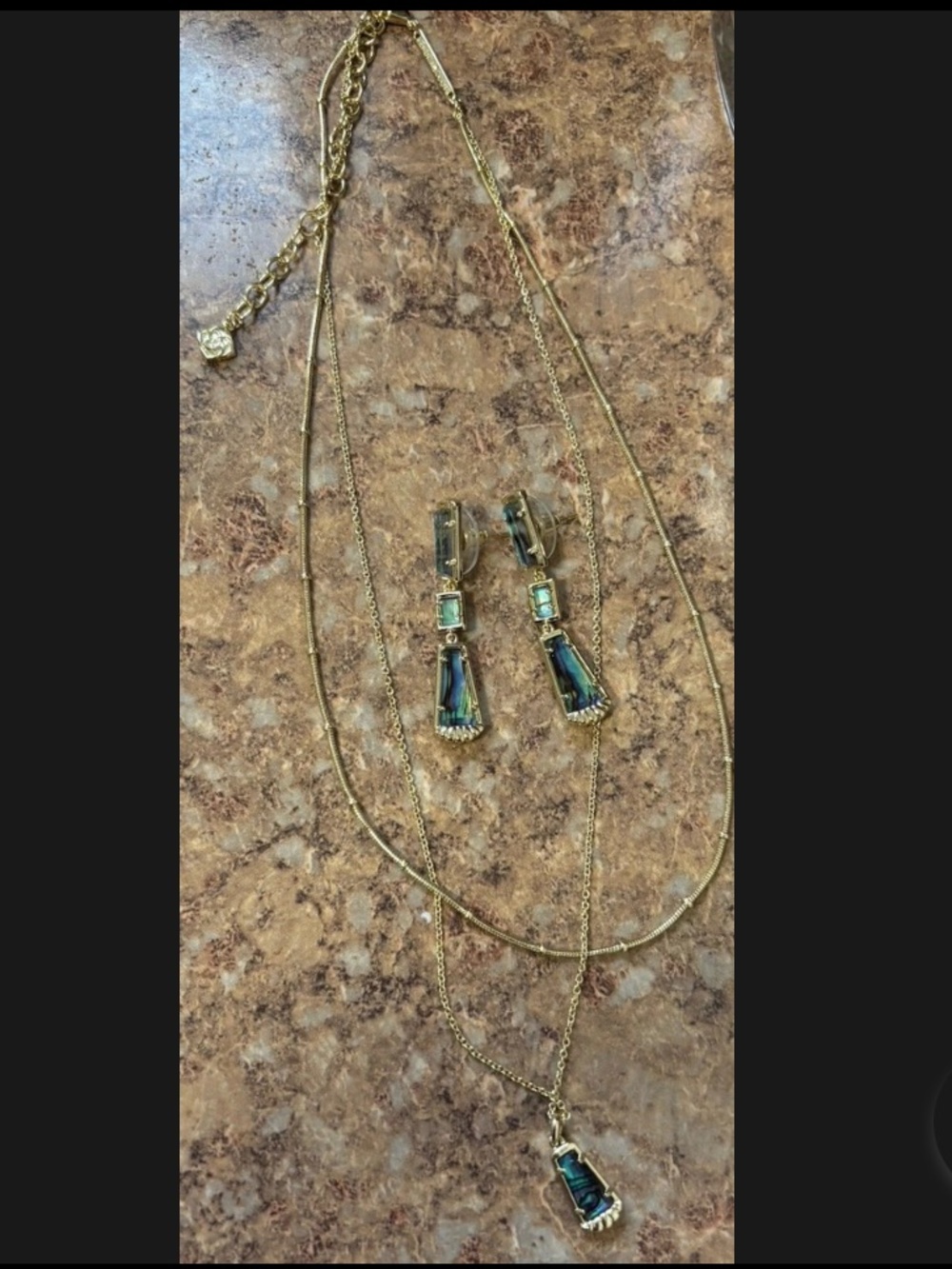 Kendra Scott Set Gold-Plated Multi Strand Abalone Necklace & Earrings
